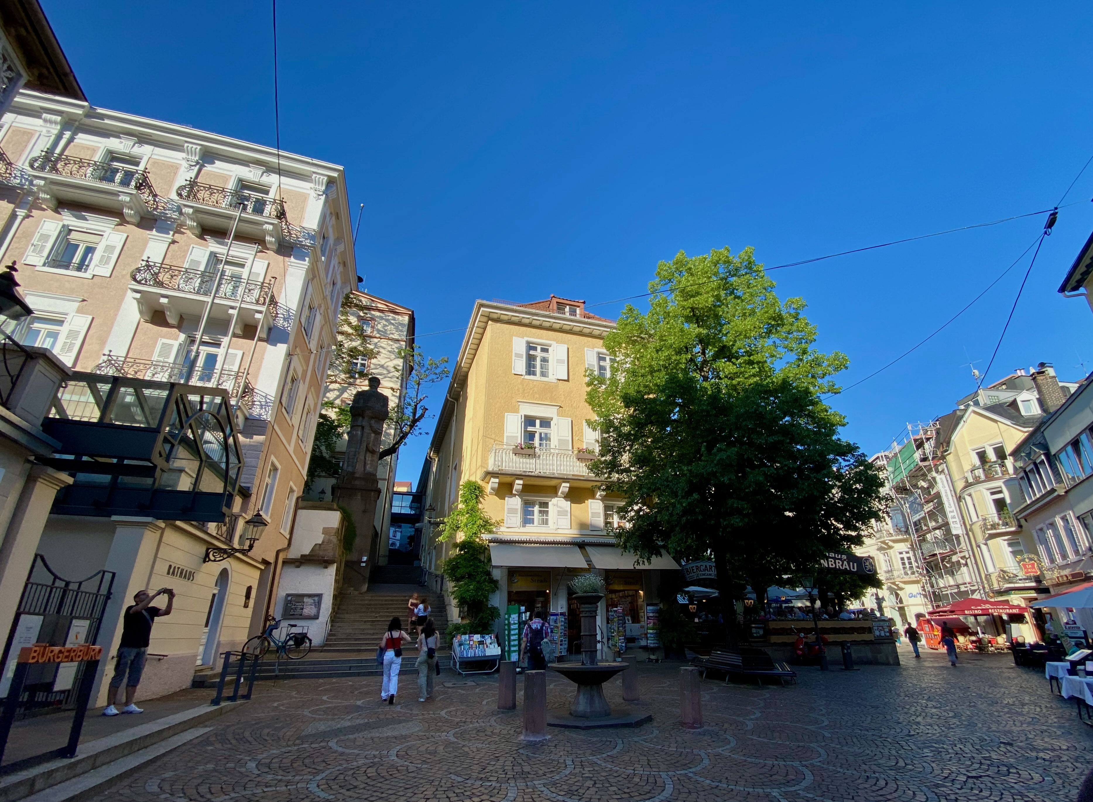 Historische Innenstadt mit gepflegten Wohn- und Geschäftshäusern, attraktive Wohnlage für Ärzte