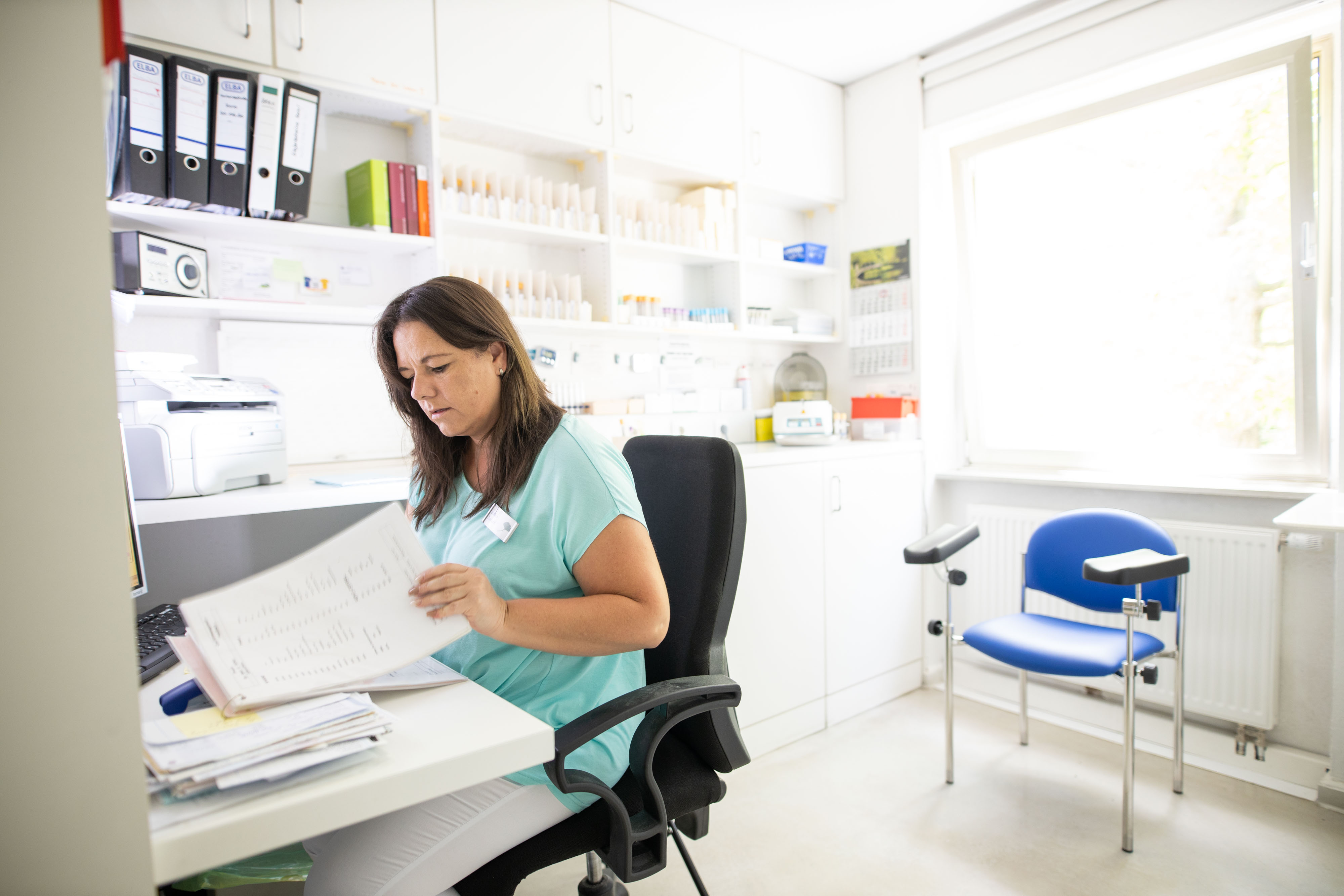 allgemeinmediziner-oder-internist-allgemeinmedizinisch-praktizierend-m-w-d-in-mannheim-sandhofen-hausarzt.jpg