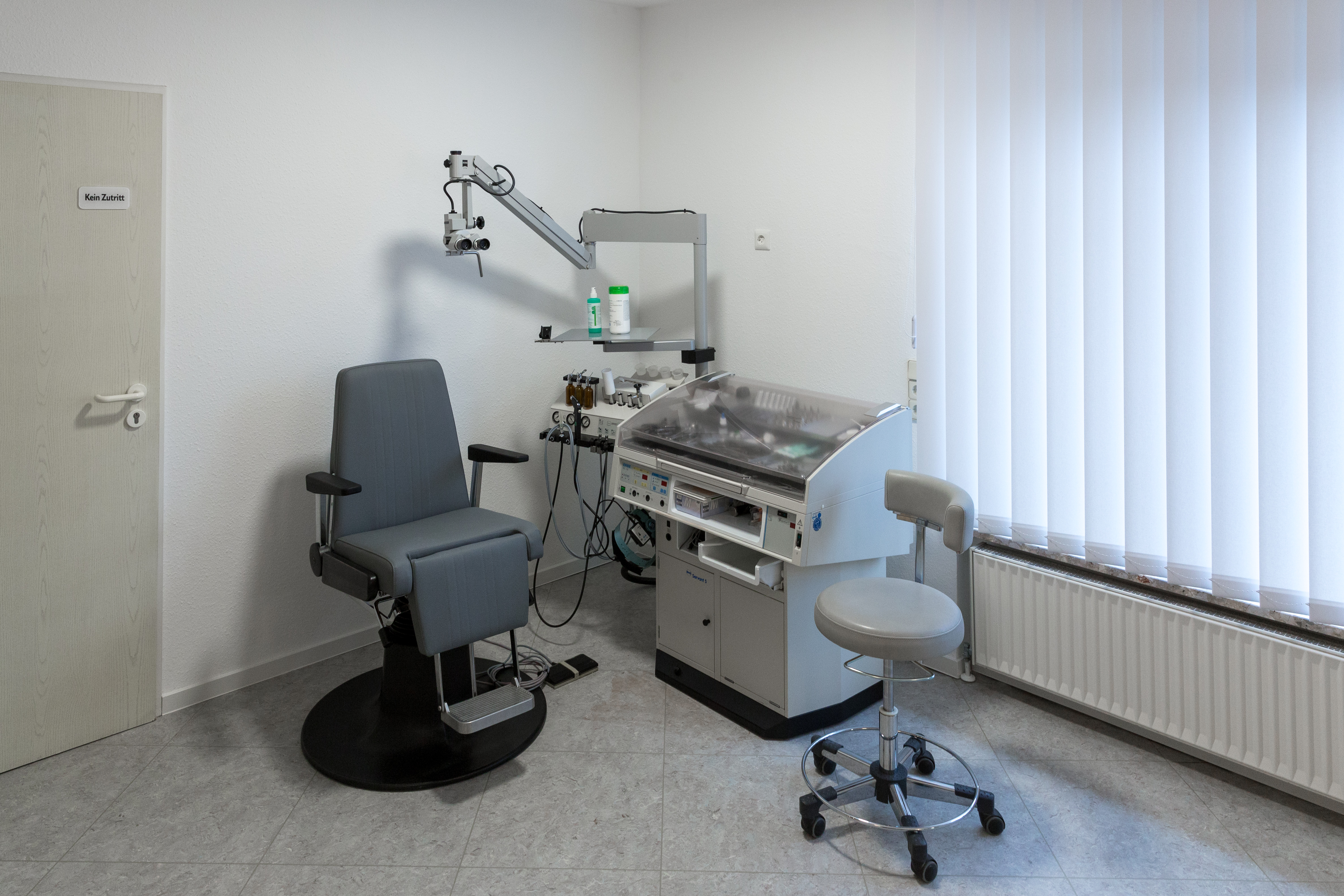 145qm-praxisraeume-in-40599-duesseldorf-aerztehaus-duesseldorf.jpg