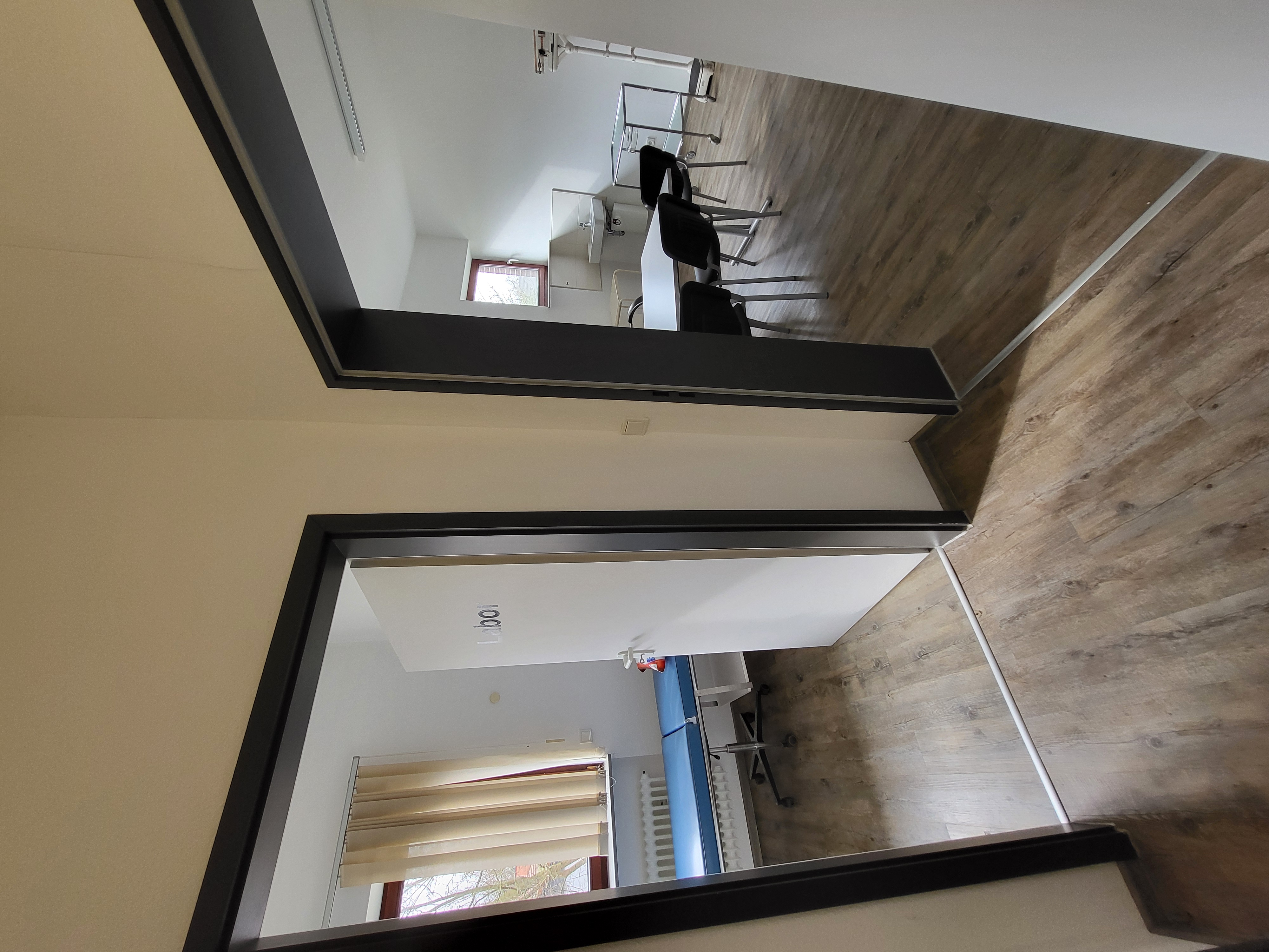 159-m-arztpraxis-in-nordenham-renoviert-aufzug-parkplaetze-sofort-nutzbar-26954-nordenham.jpg