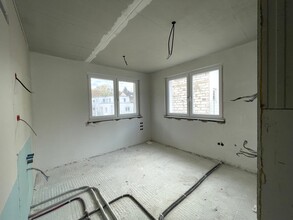 in-einer-neubau-wohnanlage-fuer-betreutes-wohnen-mit