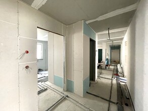 in-einer-neubau-wohnanlage-fuer-betreutes-wohnen-mit-39