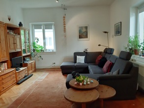 diese-aussergewoehnliche-eigentumswohnung-in-worms-vereint-klassisches-wohnflair-grosszuegigkeit-und-historische