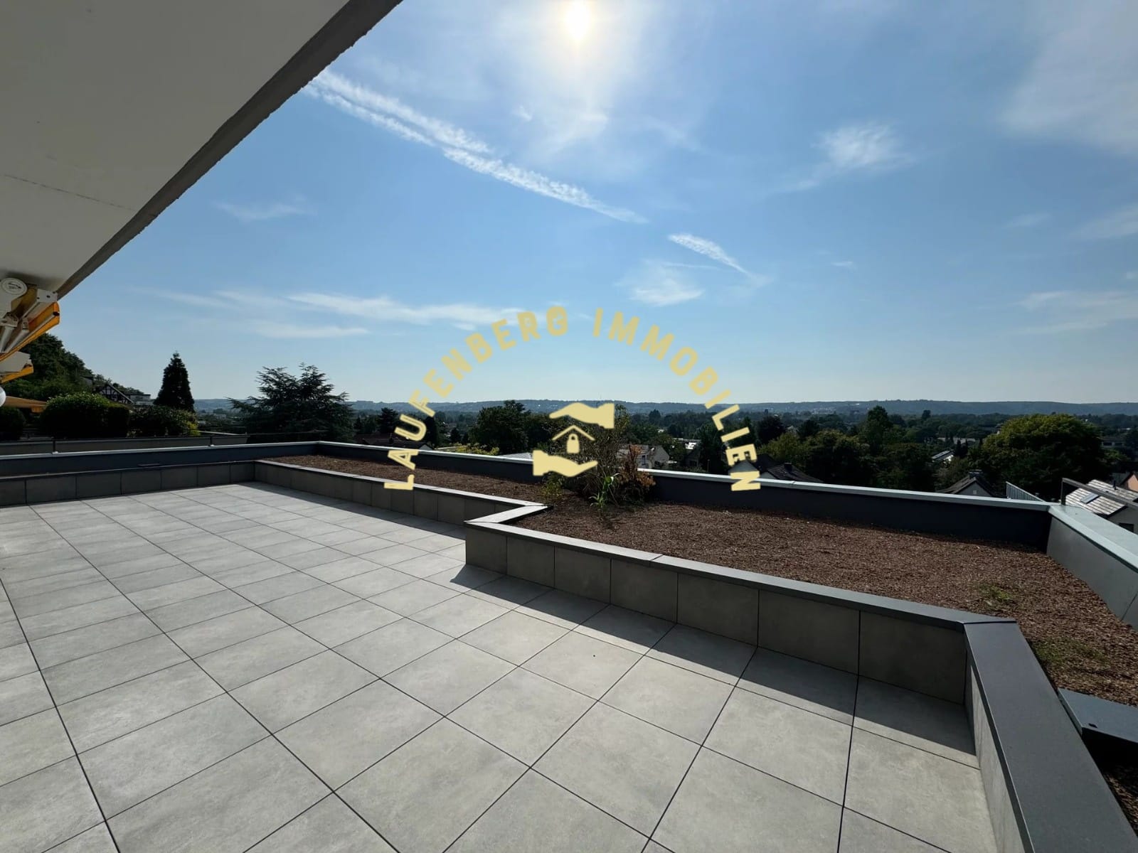 exklusive-terrassenwohnung-in-hoehenlage-von-koenigswinter-oberdollendorf.jpg