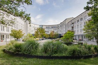 herzberg-campus-hell-and-saniert-praxisraeume-226-m