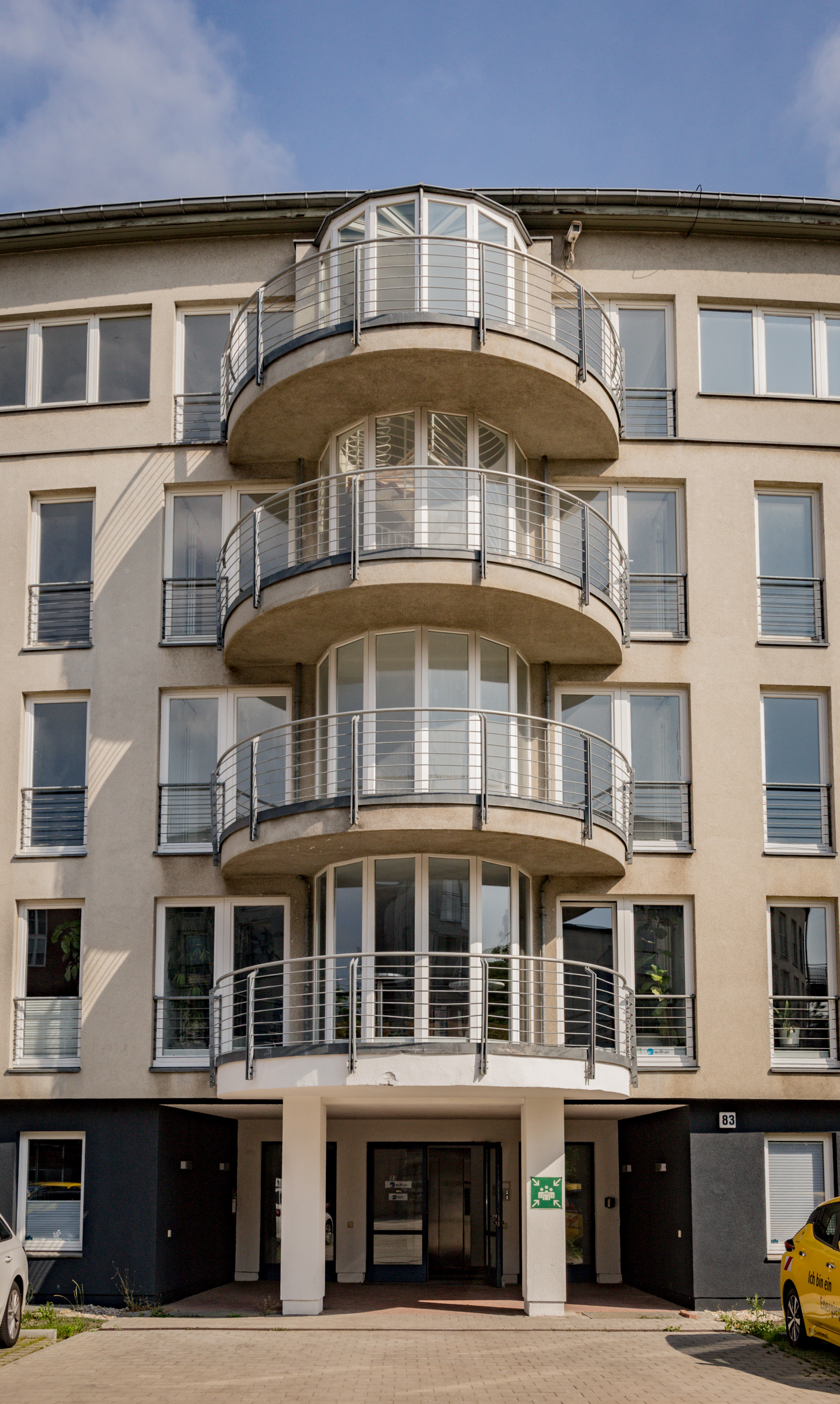herzberg-campus-hell-and-saniert-praxisraeume-226-m-10365-berlin-lichtenberg.jpg