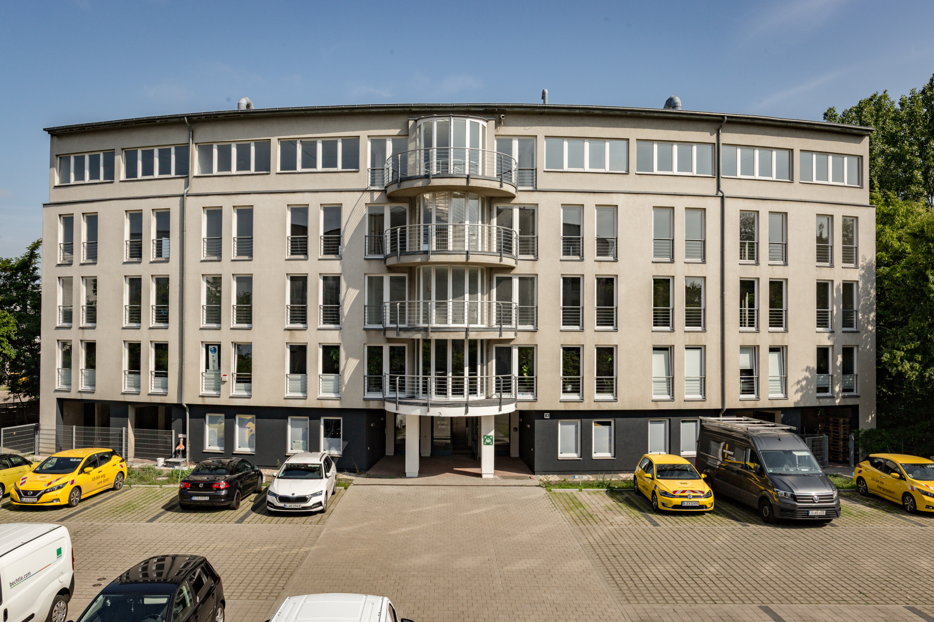 herzberg-campus-ein-gewerbequartier-mit-geschichte-und.jpg