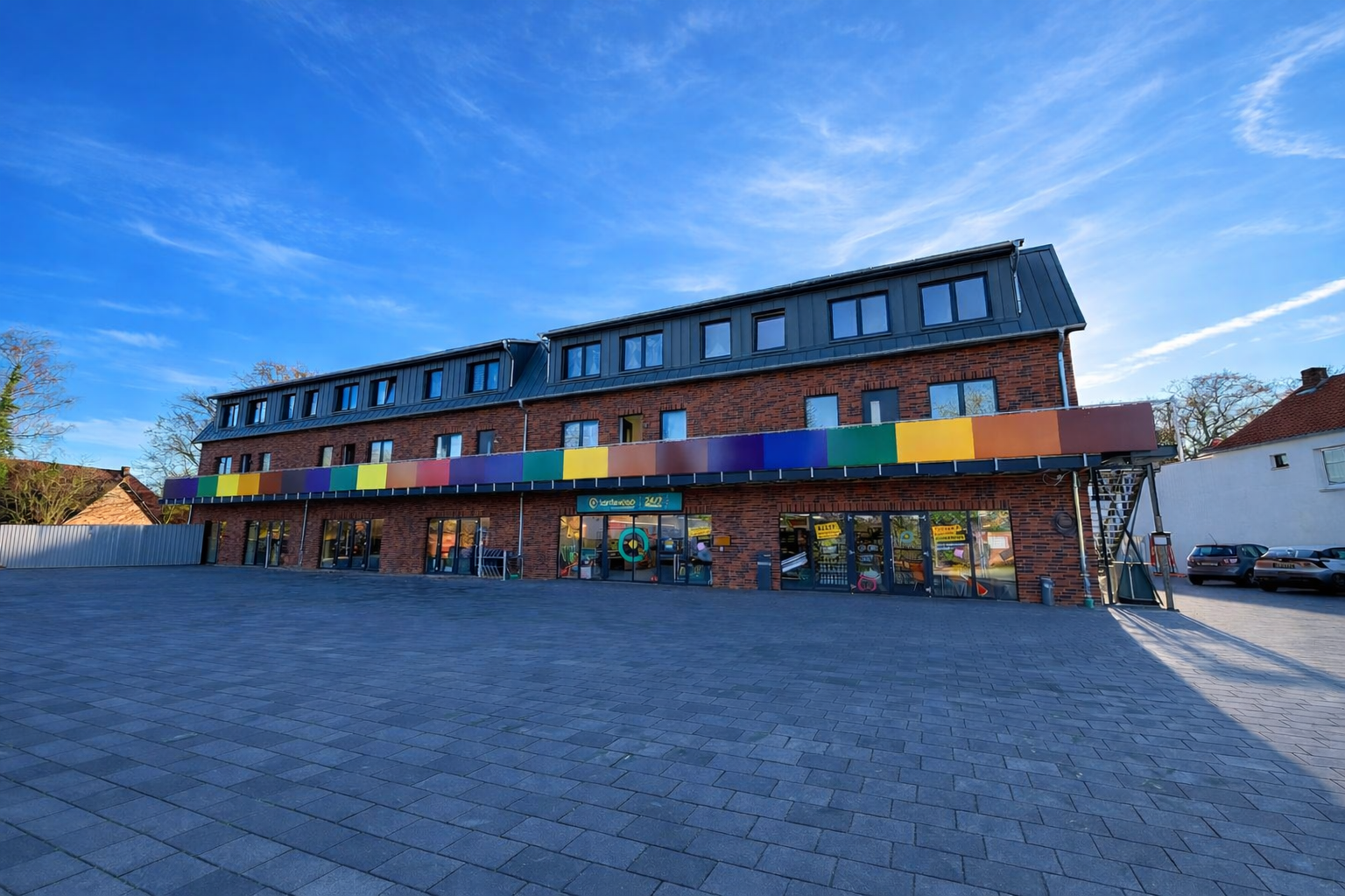 Neubau-Praxisfläche (210 qm) – Innenausbau flexibel planbar, barrierefrei & mit Parkplätzen| Husum (LK Nienburg/Weser)