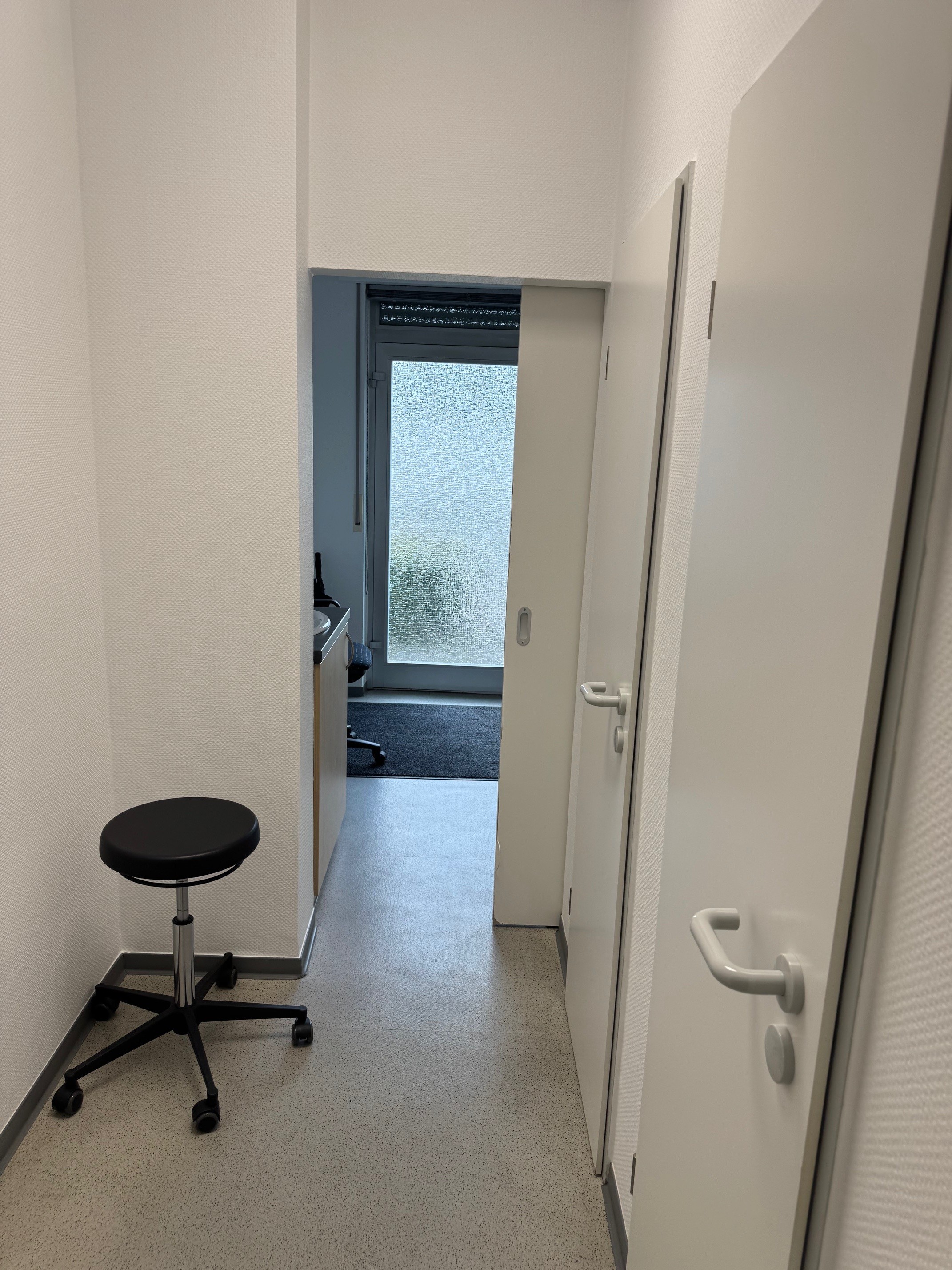 praxis-oder-bueroraeume-in-guter-lage-in-solingen-ohligs-auch-als-kauf-moeglich-solingen.jpg