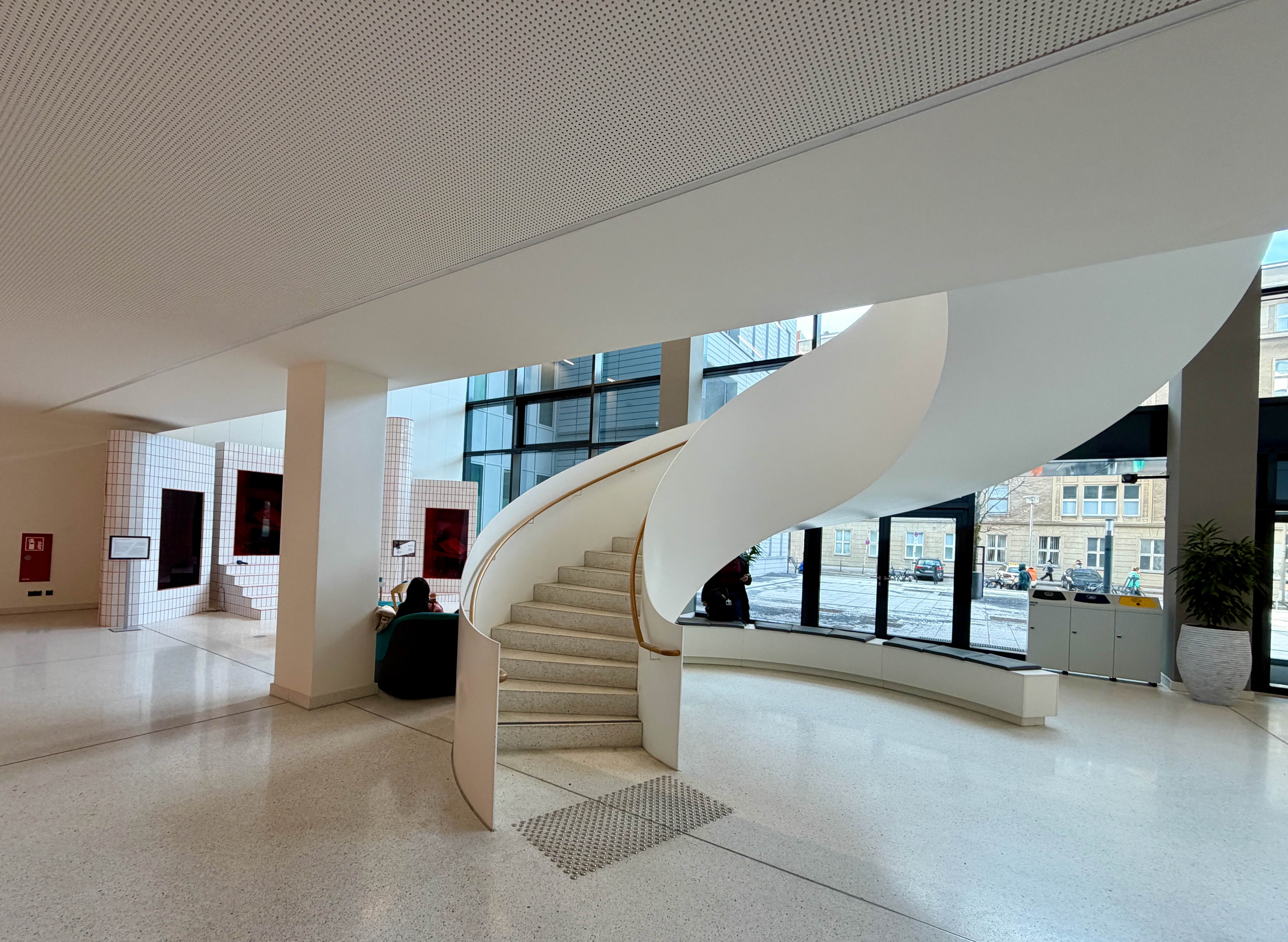 praxisraeume-fuer-privatpraxis-gesucht-raum-guetersloh.jpeg