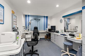 praxisraeume-zu-vermieten-im-eg-eines