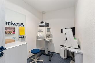 praxisraeume-zu-vermieten-im-eg-eines