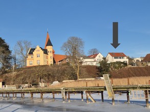 wohnhaus-in-exklusiver-lage-mit-seeblick