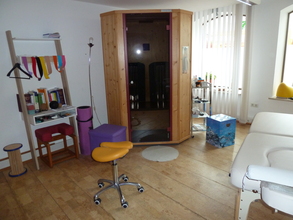 heilpraktikerin-bietet-eine-2-meinung