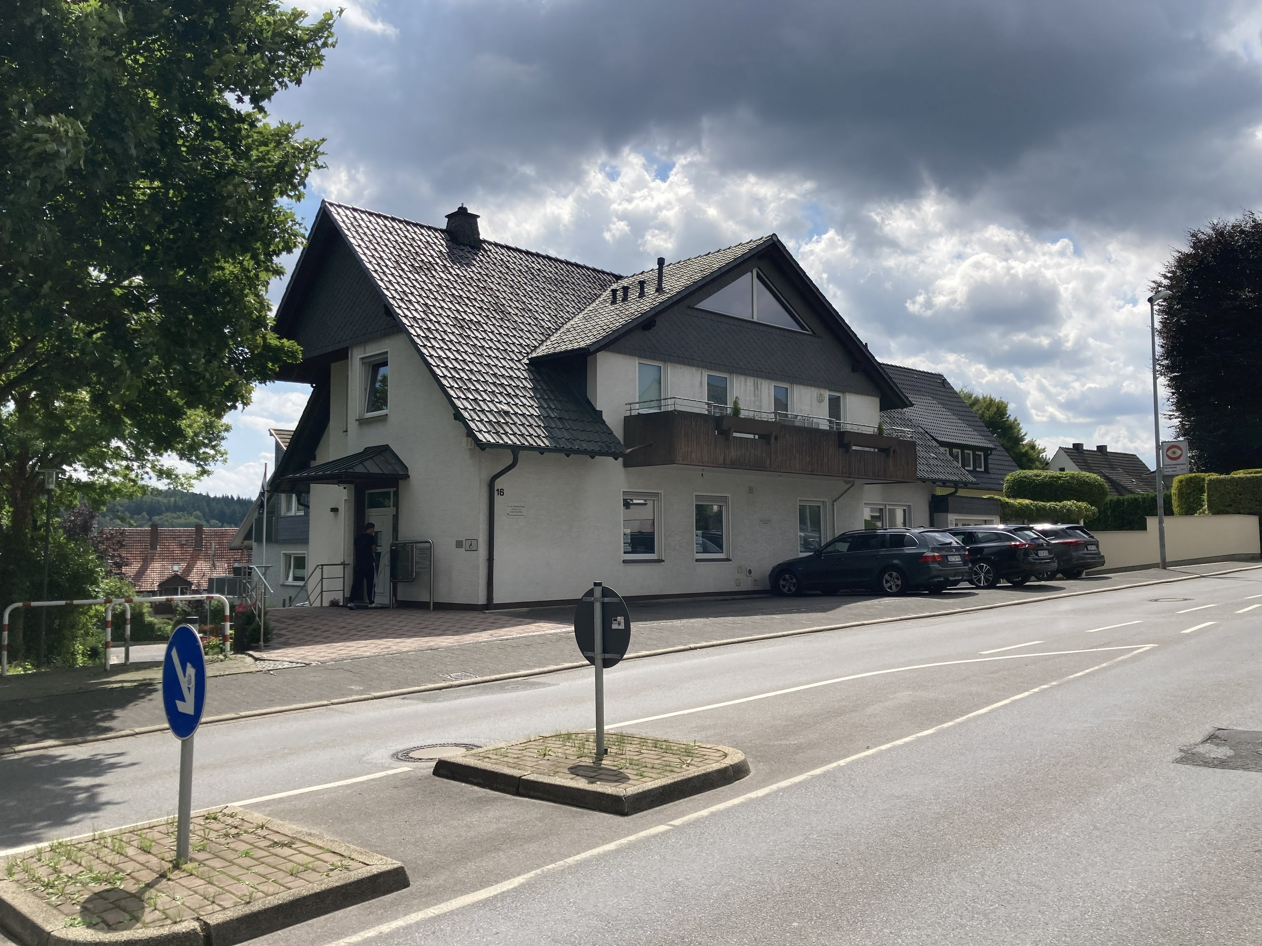 Alteingesessene Hausarztpraxis in 58739 Wickede/Ruhr (östlich des Ruhrgebietes am Tor zum Sauerland) aus Altersgründen abzugeben