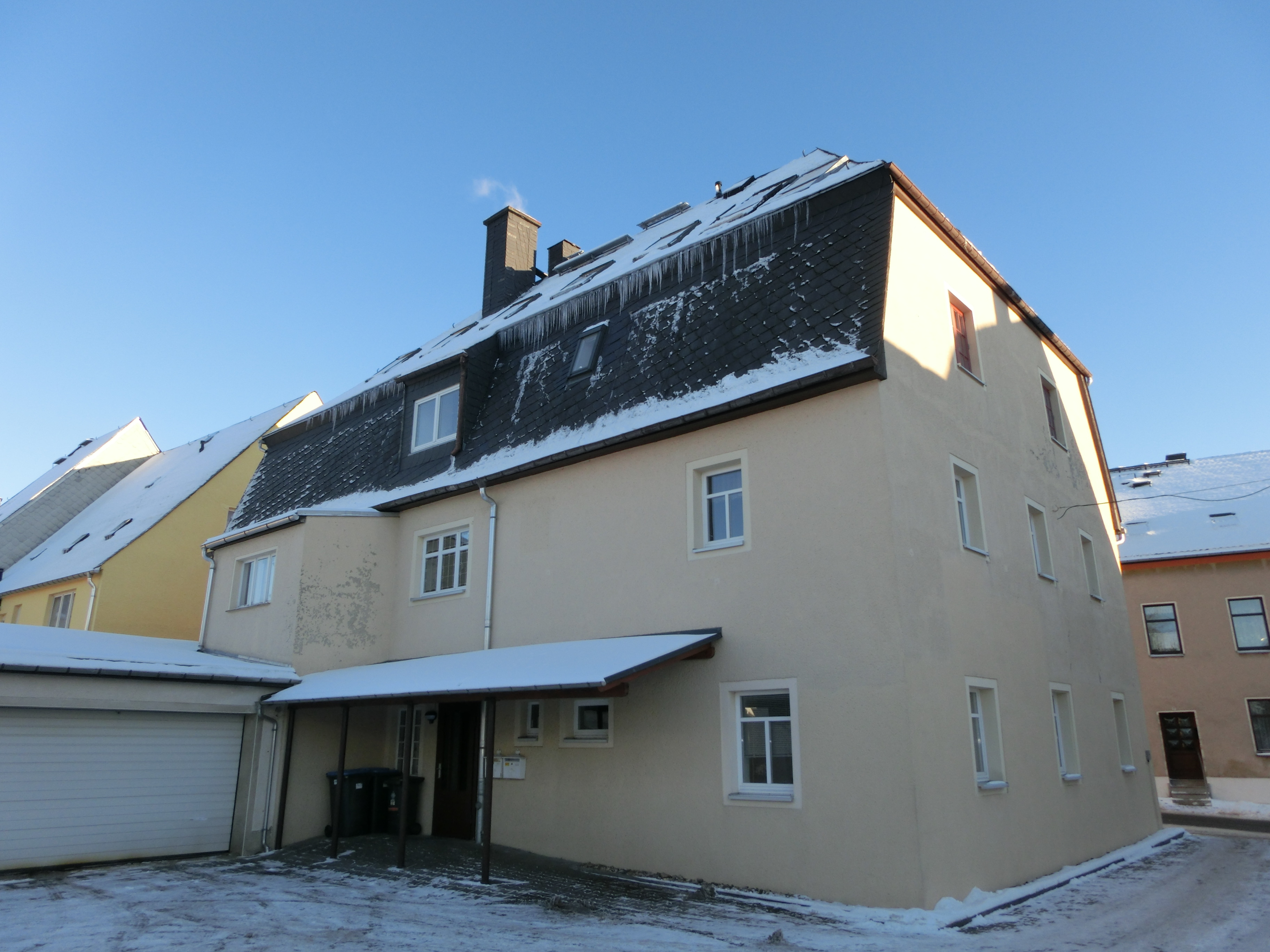 arbeiten-wo-andere-urlaub-machen-gut-gehende-landarztpraxis-im-erzgebirge-zu-uebergeben-wolkenstein-hoch.jpg