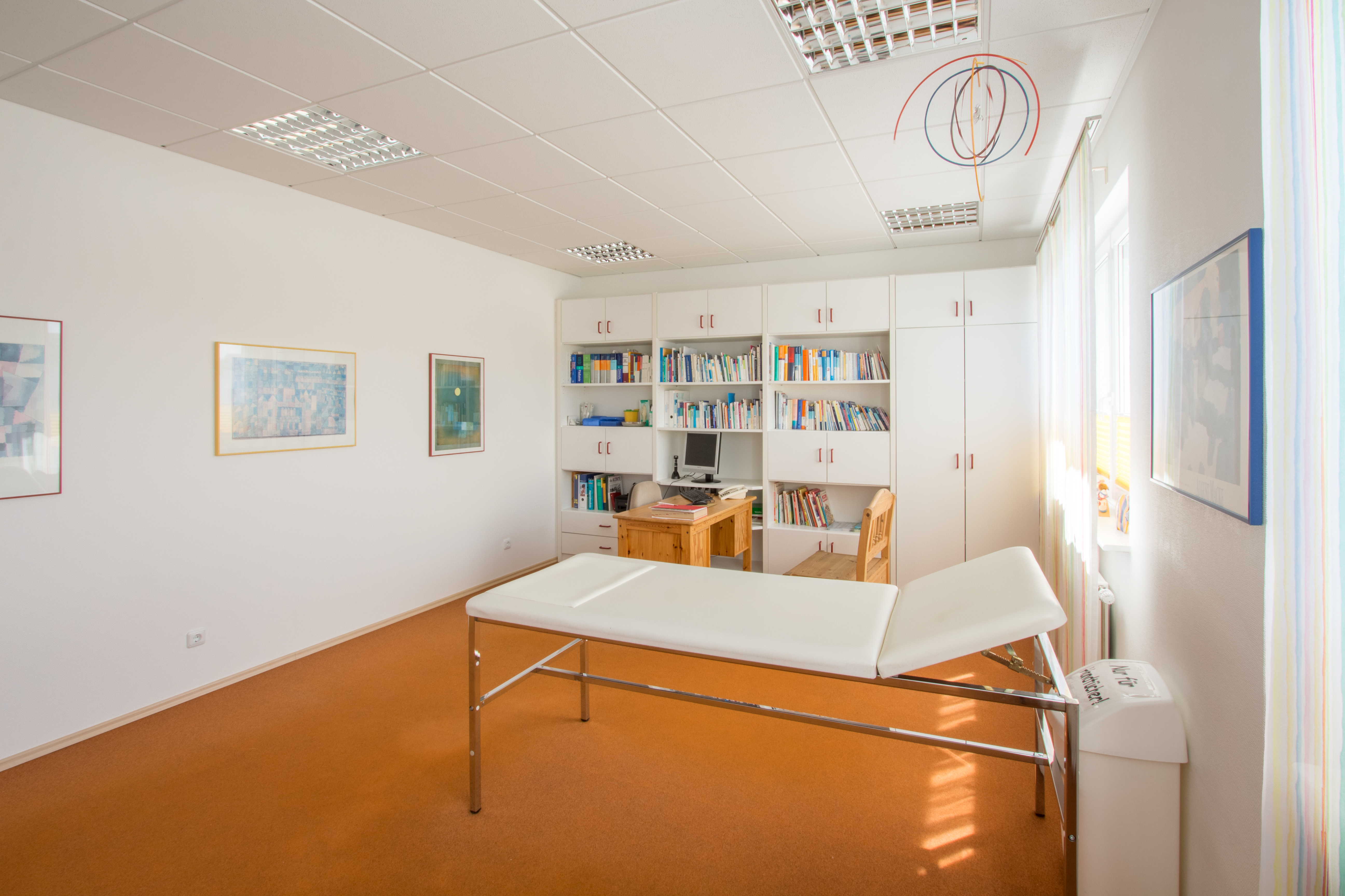 attraktive-umsatzstarke-alteingesessene-kinderarztpraxis-in-korbach-paediatrie-korbach-34497.jpg