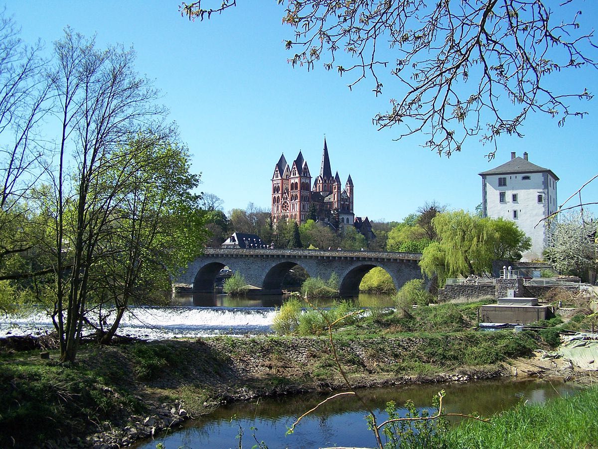 etablierte-allgemeinarztpraxis-stadtteil-limburg-kurzfristig-aus-altersgruenden-abzugeben.jpg