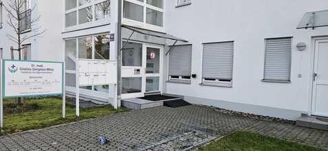 Gutgehende Hausartztpraxis In Oberbayern zu verkaufen, ab sofort oder später Hausartztpraxis, auf 110m²,