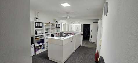  Hausarzt, Allgemeinmedizin, Innere Medizin Hausartztpraxis, auf 110m², bestehend aus