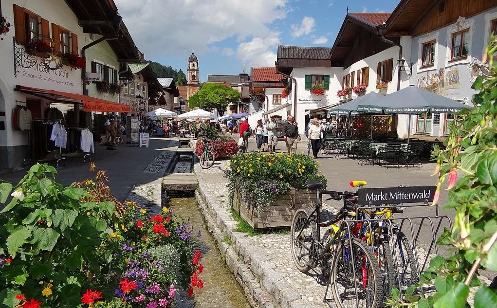 naturheilpraxis-im-aerztehaus-mittenwald.jpg