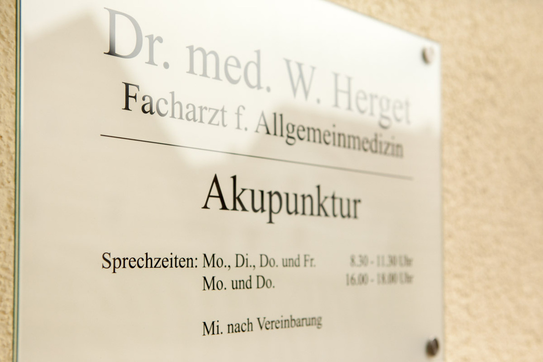 praxisabgabe-dr-med-willy-herget-in-36167-nuestal-arztpraxisabgabe-dr.jpg