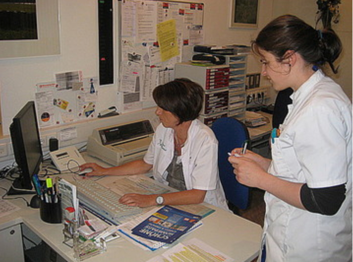 praxisabgabe-hausarzt-und-lehrpraxis-der-uniklinik-tuebingen.jpg