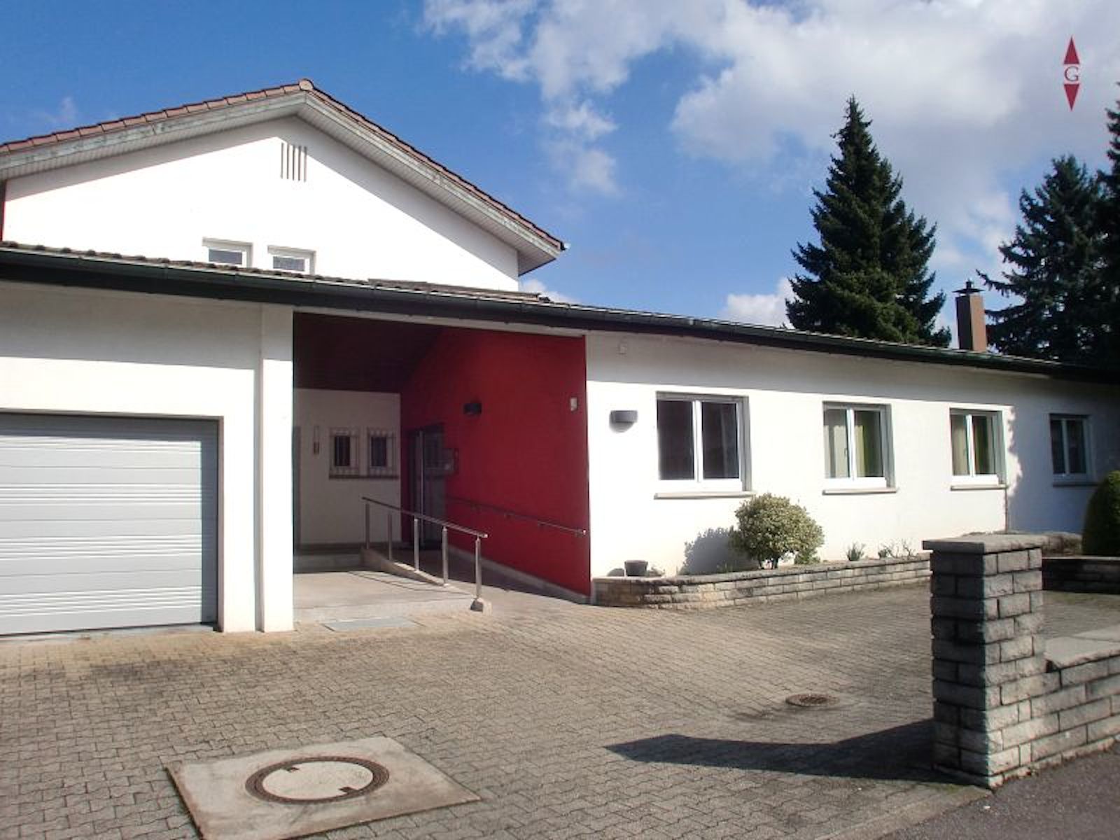 praxisraeume-229-m-nutzflaeche-in-77815-buehl.jpg
