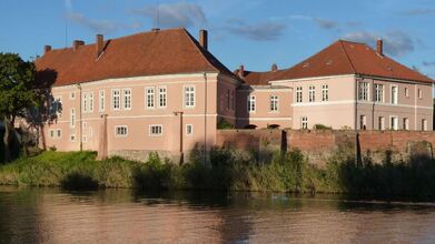 Grafenschloss an der Weser