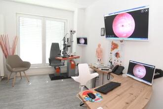 Behandlungszimmer 1