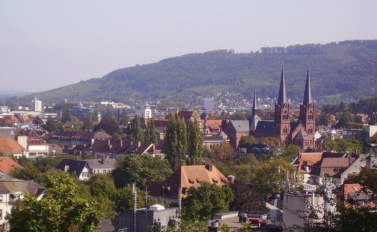 zur-gruendung-eines-fachuebergreifenden-mvz-suchen-wir-einen-hausarztsitz-in-freiburg.jpg