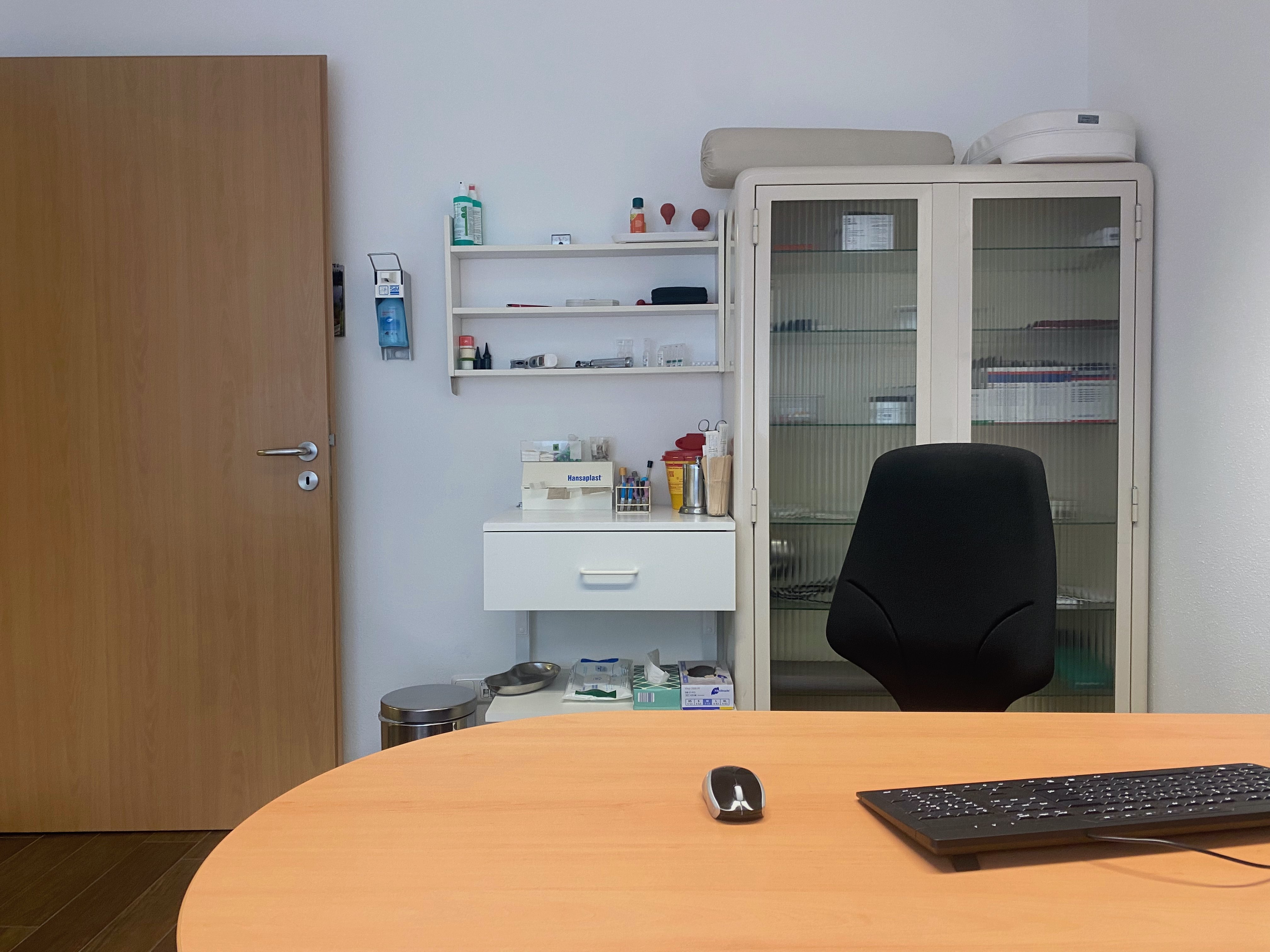 fachaerztin-allgemeinmedizin-sucht-teilzeit-anstellung-raum-hannover-wedemark-heidekreis-schwarmstedt.jpeg